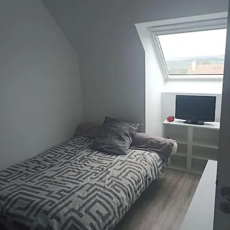 Petite Maison Chaleureuse Avec Vue Imprenable Esson