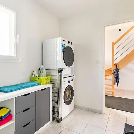 Petite Maison Chaleureuse Avec Vue Imprenable بيت للعطل *