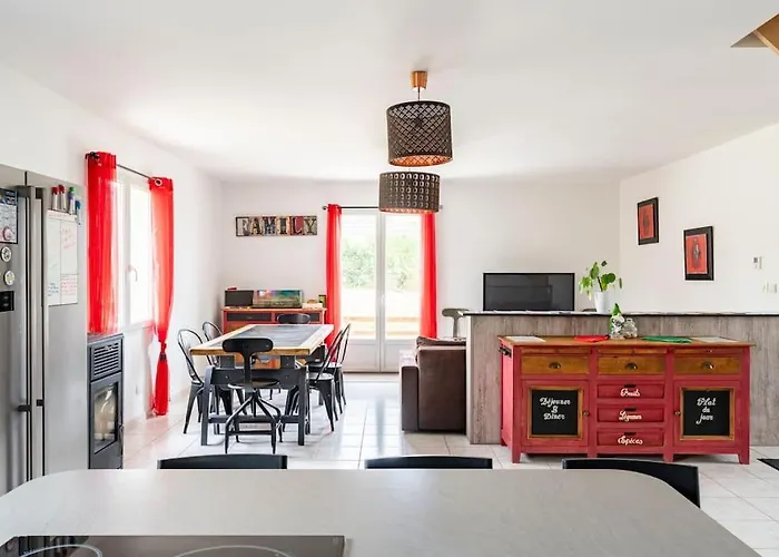 بيت للعطل Petite Maison Chaleureuse Avec Vue Imprenable Esson