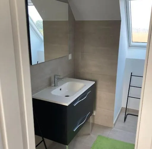 Petite Maison Chaleureuse Avec Vue Imprenable بيت للعطل *